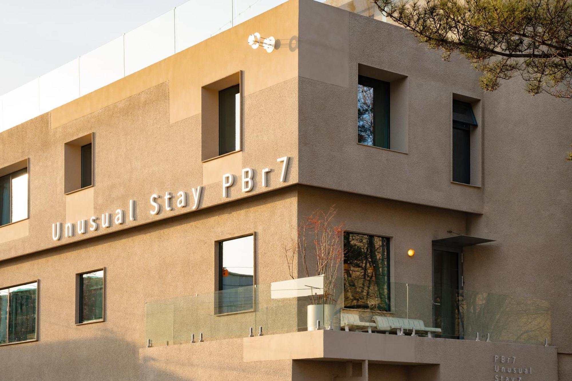 Pbr7 Hotel Unusual Stay 庆州 外观 照片